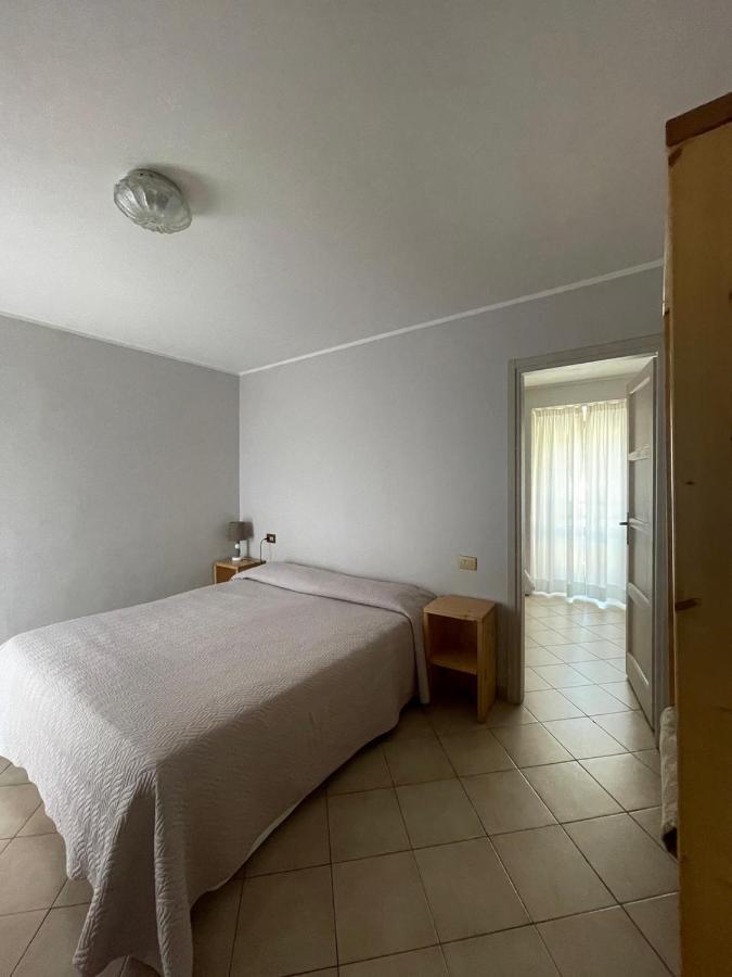 B&B Michelina Кастильоне-д'Интельви Экстерьер фото